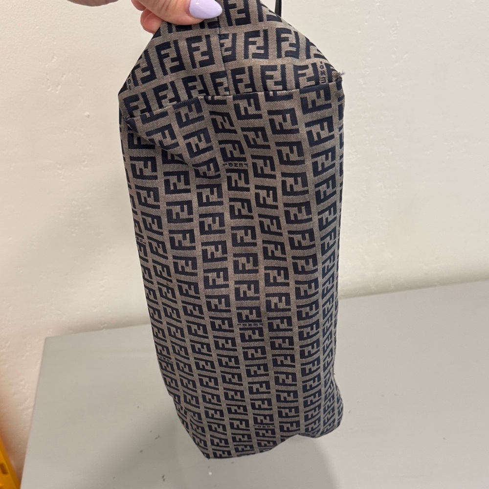 Fendi Zucca FF Monogram Canvas Tote in Black and Gray - Picture 4 of 6